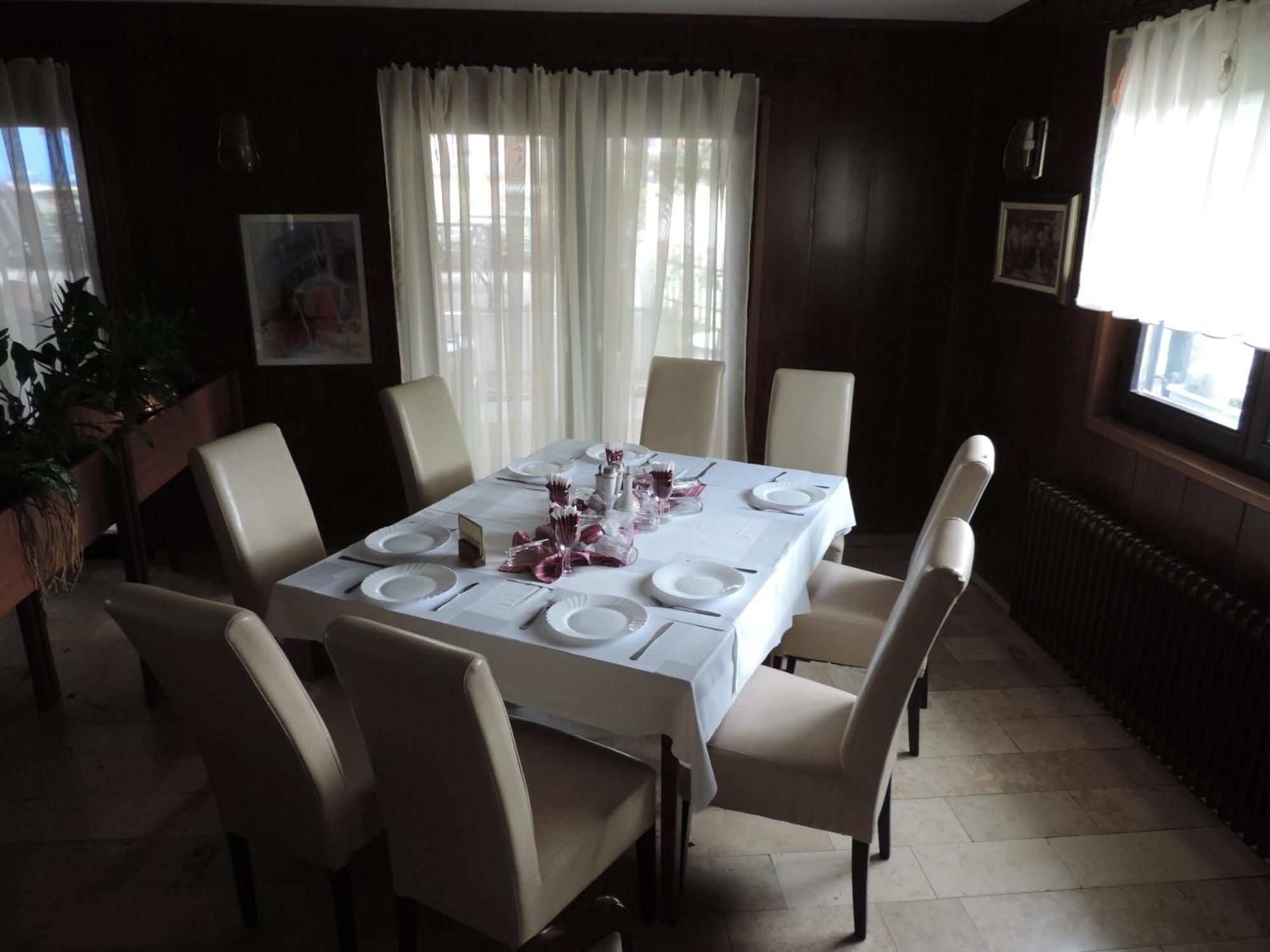 Bed And Breakfast Victoria โอกูลิน ภายนอก รูปภาพ