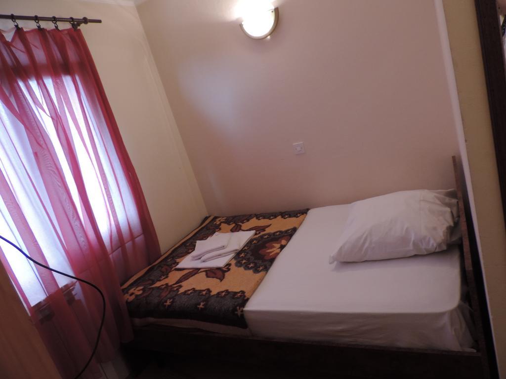 Bed And Breakfast Victoria โอกูลิน ห้อง รูปภาพ
